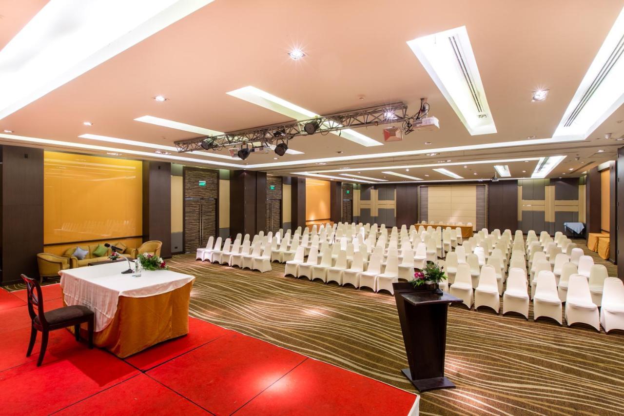 Mida Hotel Don Mueang Airport Бангкок Экстерьер фото