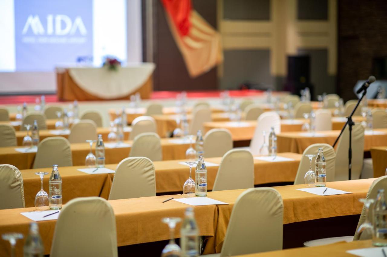 Mida Hotel Don Mueang Airport Бангкок Экстерьер фото